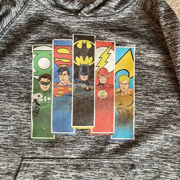 Justice league sweatshirt small size 6-7 kids GUC - Picture 2 of 5